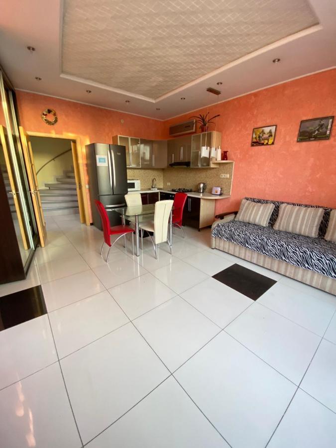 Vila Тownhouse 84 Petropavlovskaya Borshchagovka Exteriér fotografie